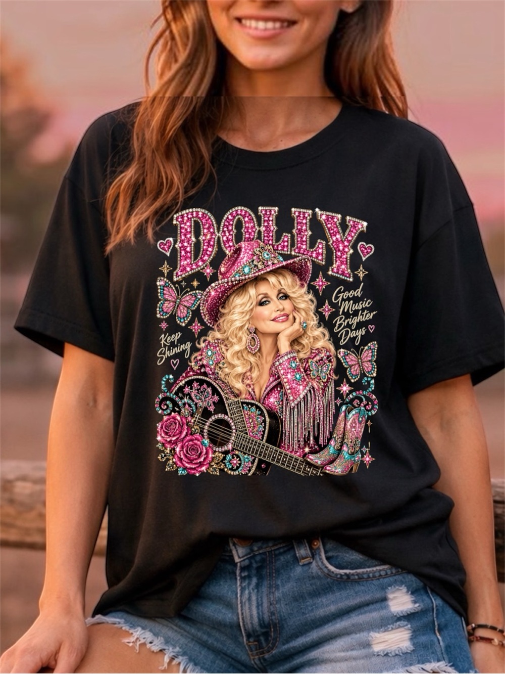 Dolly Floral Graphic Short-Sleeve Tee. S M L XL